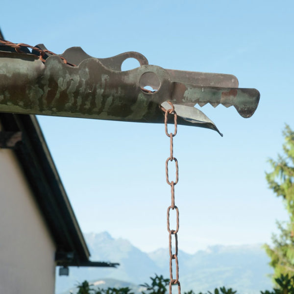 Villa in Röthis - Detail Dachrinne - Amann Immobilien