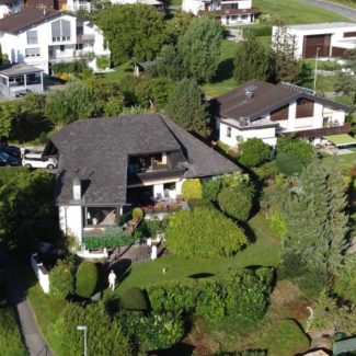 Villa in Röthis - Luftbild aus Richtung Süden - Amann Immobilien
