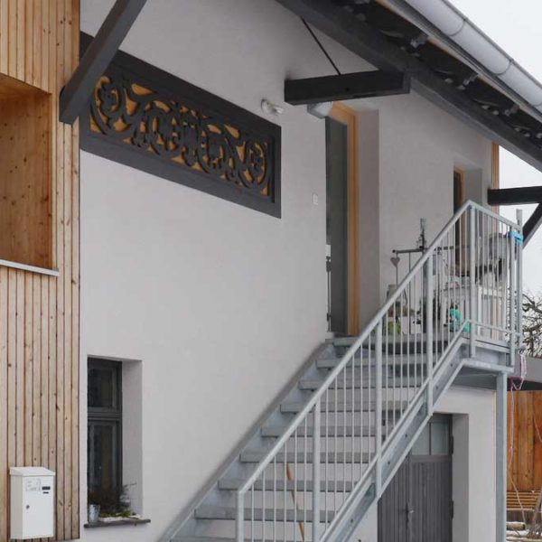 Mehrfamilienhaus Mietshaus mit 3 Wohnungen in Nenzing - Amann Immobilien