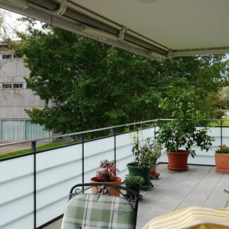 4-Zimmer-Wohnung in bester Lage in Feldkirch-Gisingen - Im Hintergrund das Seniorenheim - Amann Immobilien