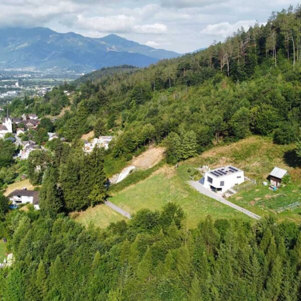 Grundstück am Waldrand mit Panoramablick - Klaus - Amann Immobilien