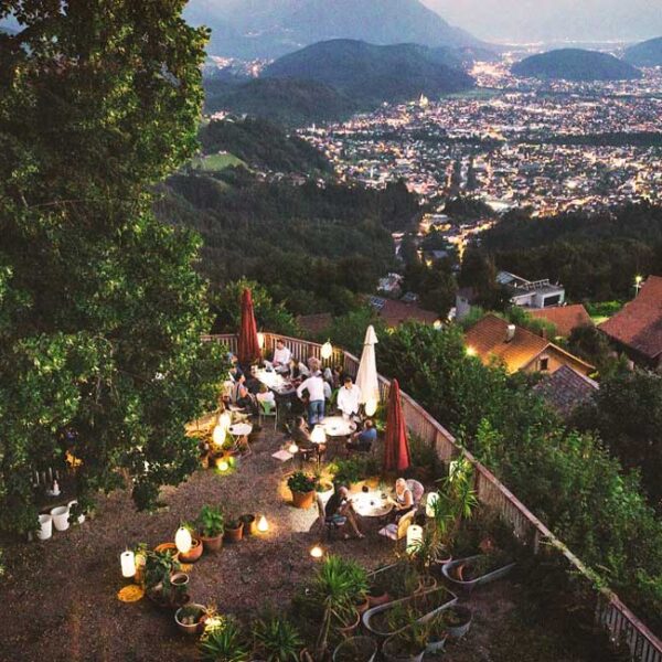 Gasthof/Pension - einzigartige Lage mit herrlichem Panoramablick - Viktorsberg - Blick Feldkirch/Liechtenstein - Amann Immobilien