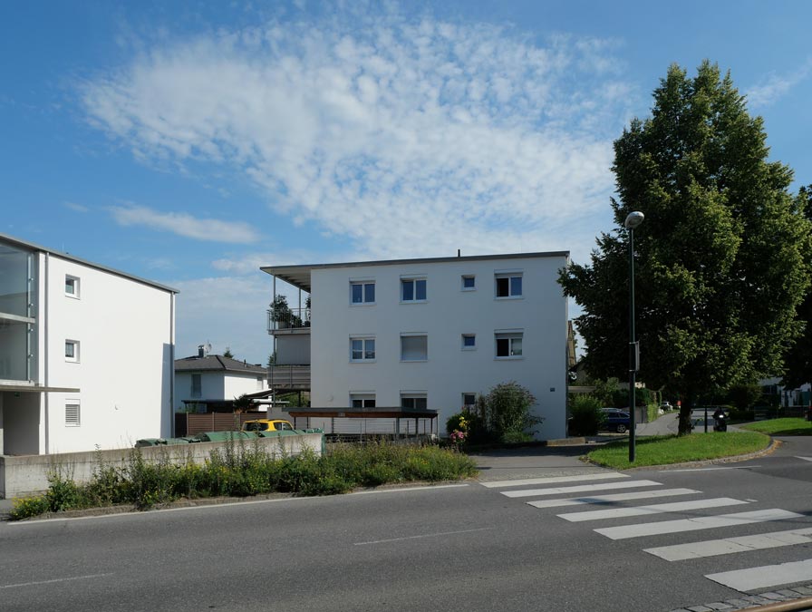 Großzügige und sehr gepflegte 4-Zimmer-Wohnung in Rankweil -Südostansicht - Amann Immobilien