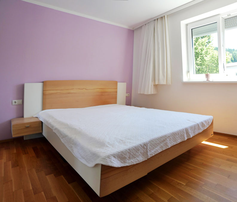 Großzügige und sehr gepflegte 4-Zimmer-Wohnung in Rankweil - Elternzimmer - Amann Immobilien