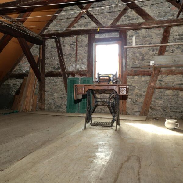 Altes Bauernhaus in Göfis - Dachboden mit Potential - Amann Immobilien