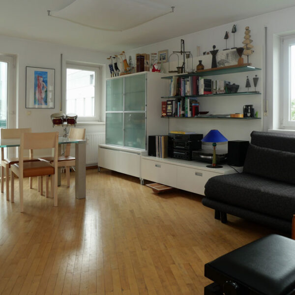 Attraktive 3-Zimmer-Wohnung in guter Lage - Dornbirn - helles Wohnzimmer - Amann Immobilien