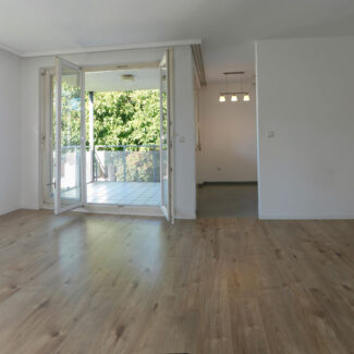 Attraktive 3-Zimmer-Wohnung in guter Lage - Sulz - Wohnzimmer - Amann Immobilien