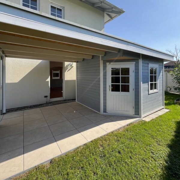 Geräumiges Einfamilienhaus in Koblach - gedeckte Terrasse und Saunahaus - Amann Immobilien