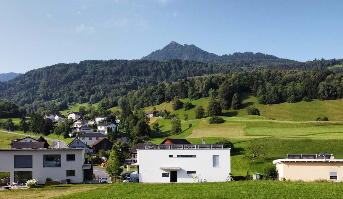 Geräumige 4-Zi-Wohnung im Grünen - Nenzing - Kleinwohnanlage mit 5 Wo - Amann Immobilien