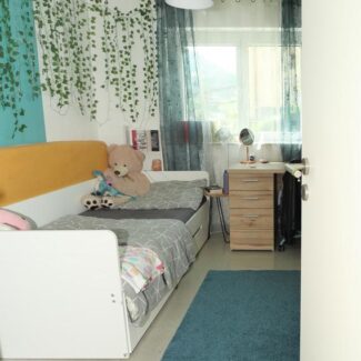 Geräumige 4-Zi-Wohnung im Grünen - Nenzing - Kinderzimmer - Amann Immobilien