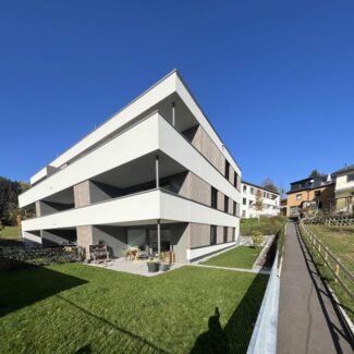 Super 3-Zi-Gartenwohnung in Göfis - Gehweg zum Dorfkern - Amann Immobilien