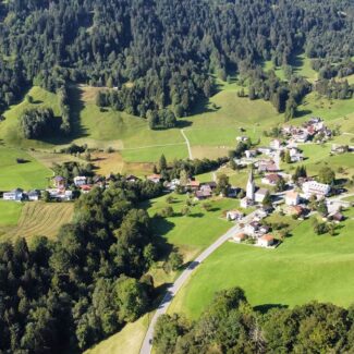 Baugrundstücke, landwirtschaftliche Flächen und Wald in Nenzing-Gurtis - Amann Immobilien