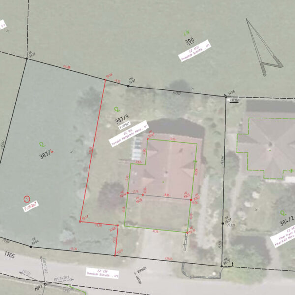 Baugrund mit super Aussicht in Schnifis - Teilungsvorschlag mit Luftbild - Amann Immobilien