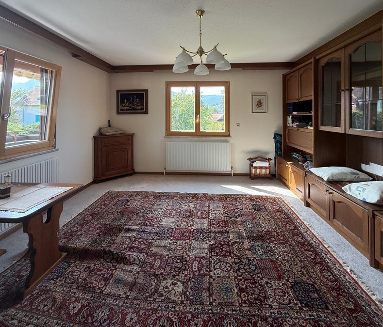 Einfamilienhaus mit großem Garten in Meiningen - Wohnzimmer OG - Amann Immobilien