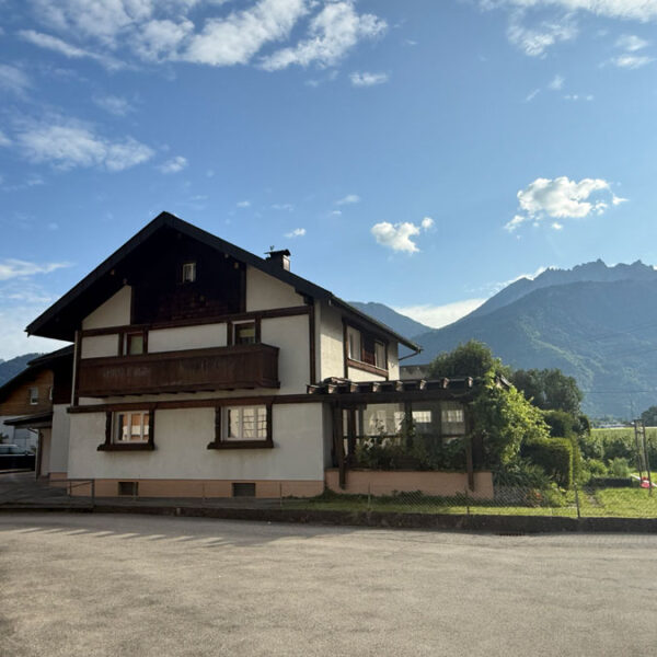 Mehrfamilienhaus in Bürs - Südwestansicht - Amann Immobilien