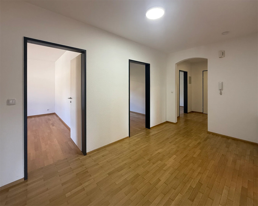 4-Zimmer-Wohnung mit 106 m2 in Sulz - Diele - Amann Immobilien