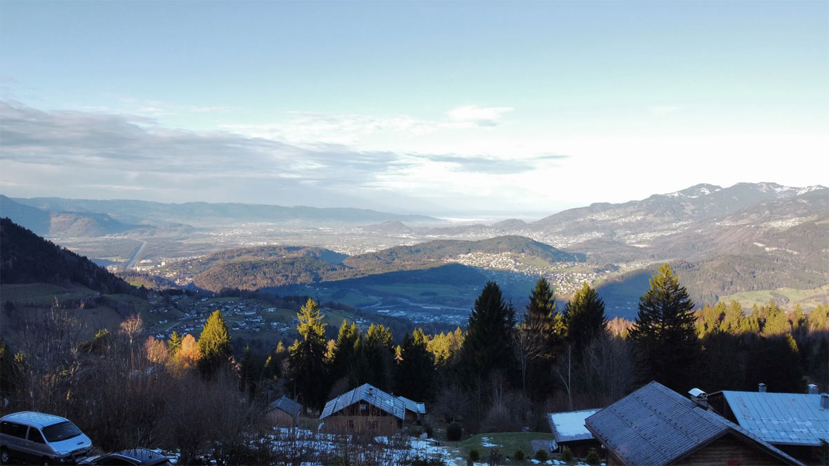 Grundstück für ein Ferienhaus - Frastanz - Bazora - Ausblick ins Tal - Amann Immobilien