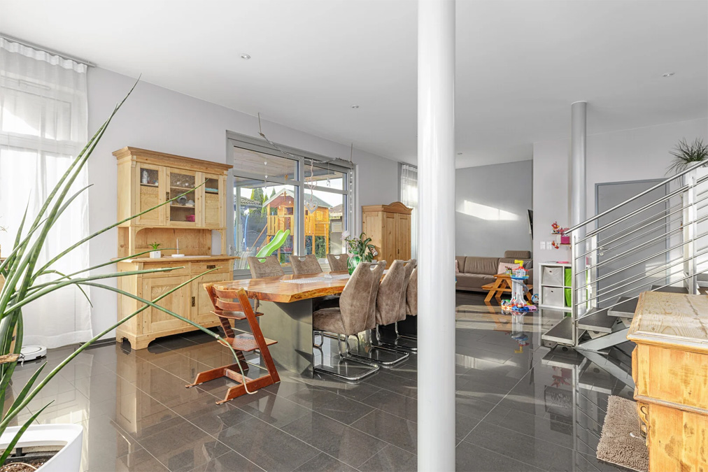 Modernes Wohnen und Arbeiten in einem Haus - Weiler - Esszimmer - Amann Immobilien