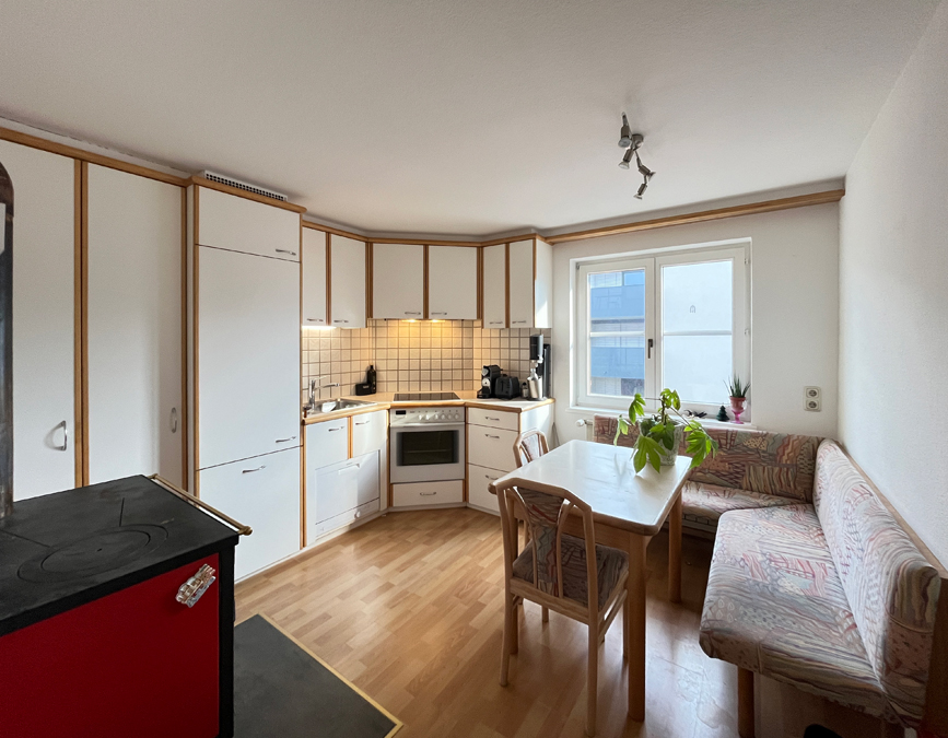 Wohn- und Geschäftshaus in Feldkirch-Altenstadt - Wohnung OG Küche - Amann Immobilien