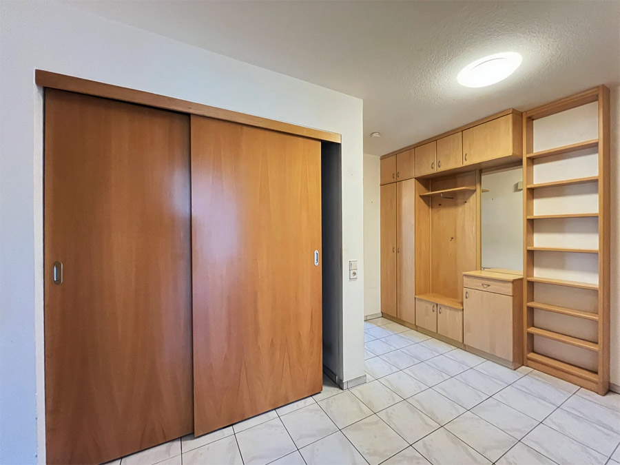 Geräumige und helle 2-Zimmer-Wohnung in Rankweil - Diele und Abstellschrank - Amann Immobilien