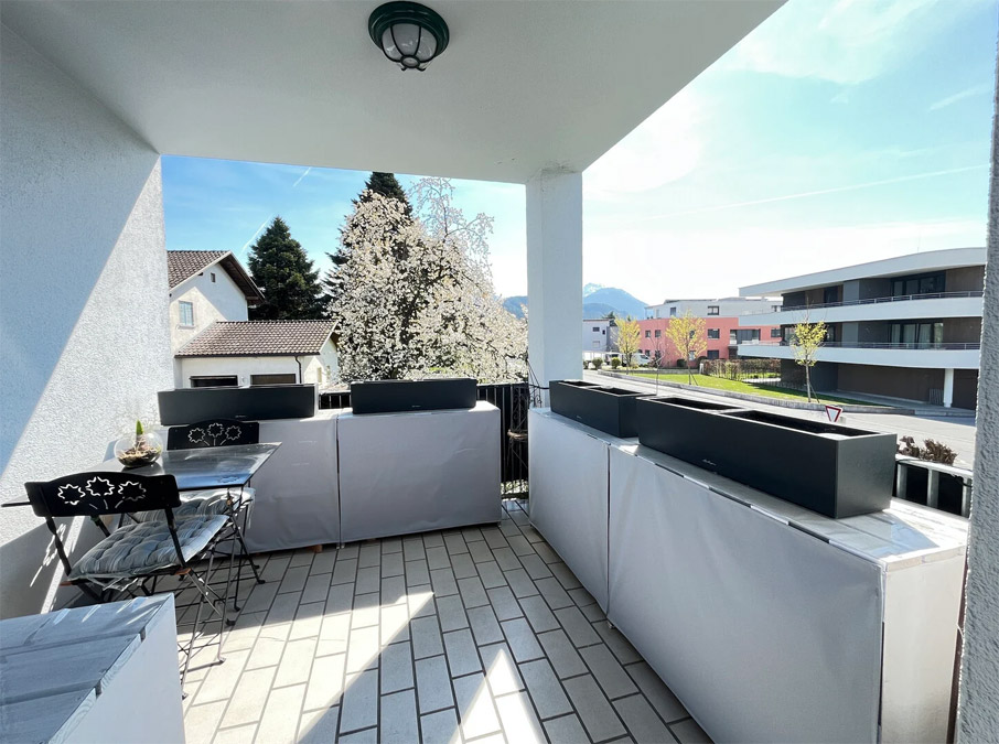 Attraktive 4-Zimmer-Wohnung in Rankweil - Balkon beim Elternzimmer - Amann Immobilien
