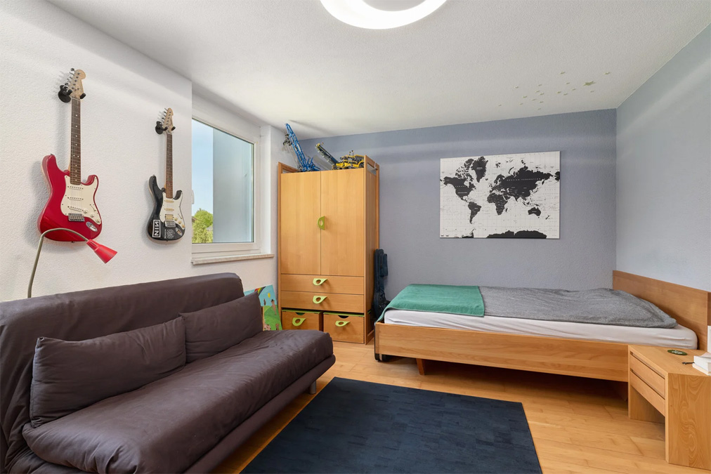 Reihenhaus in Feldkirch in ruhiger Lage am Waldrand - Kinderzimmer 1 - Amann Immobilien