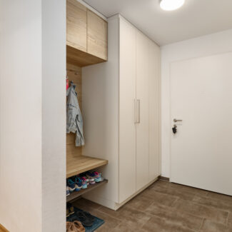 Gepflegte 4-Zi-Gartenwohnung in Lustenau - Eingangsbereich - Amann Immobilien