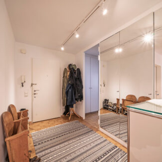 Stadtnahe Dachgeschosswohnung - Feldkirch - Diele - Amann Immobilien